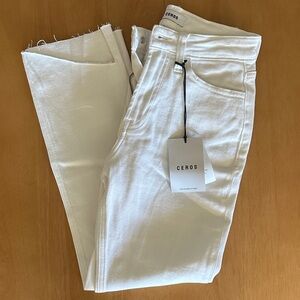 Ceros Women's Classic White Straight Leg Jeans